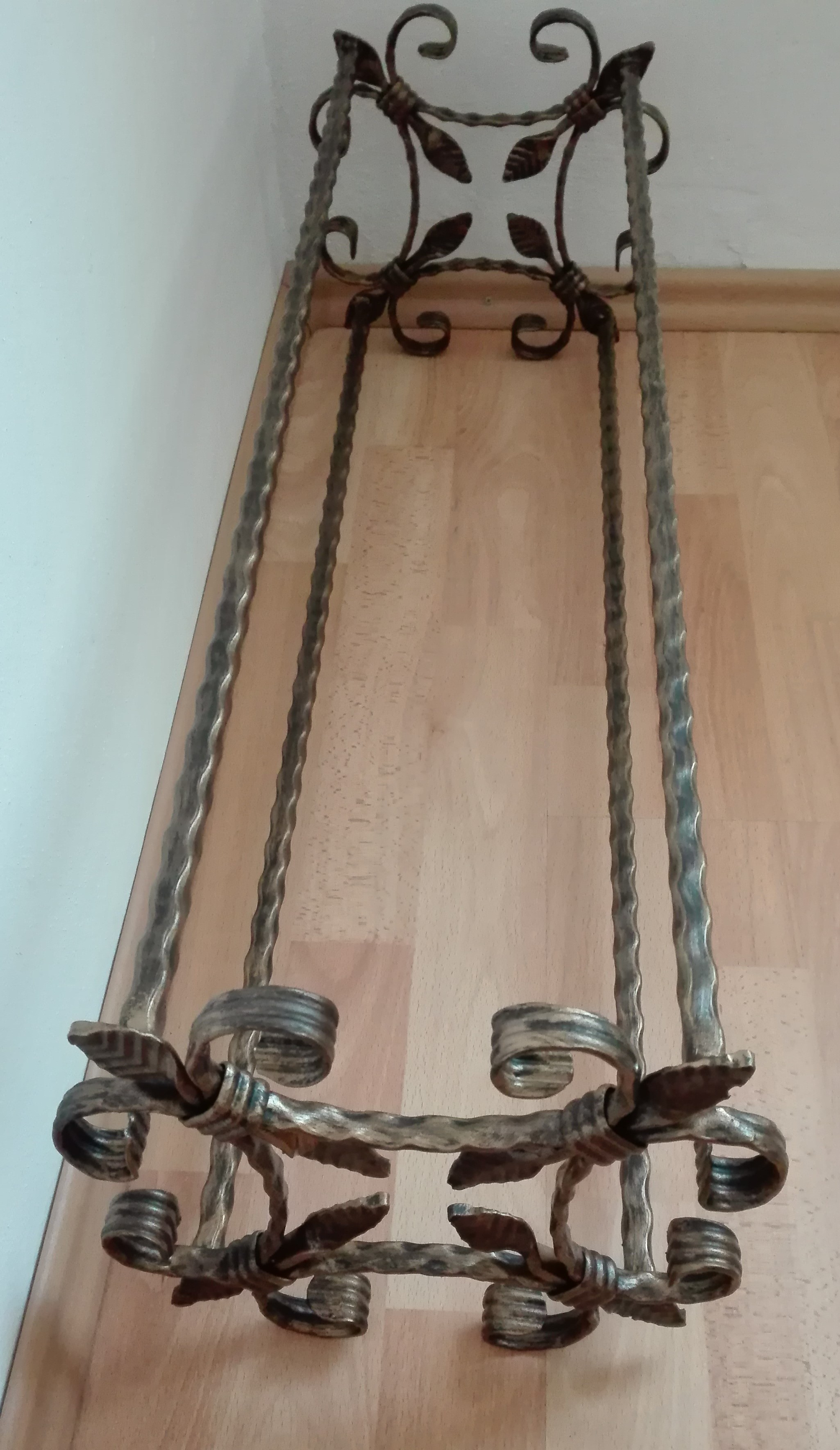 Kovaný botník / celokovaný Ornament